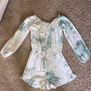🌟Off the shoulder tie dye long sleeve romper